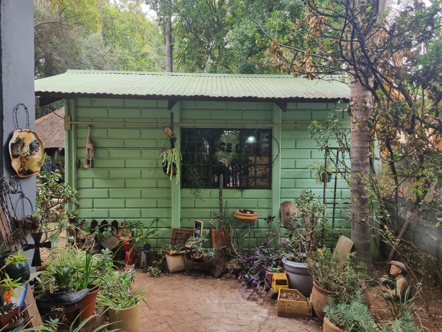 Commercial Property for Sale in Bodorp North West